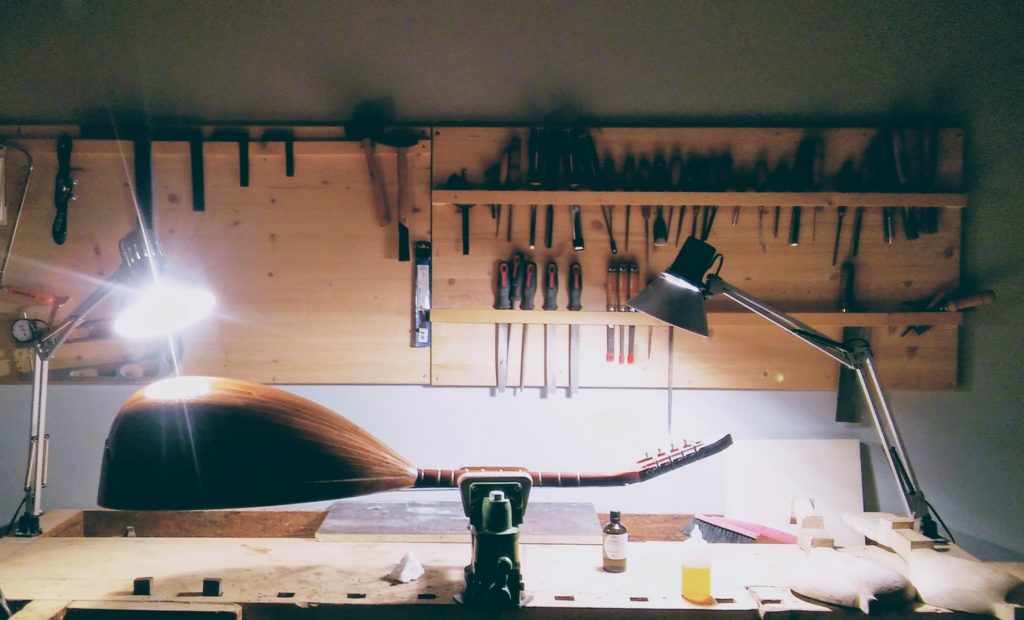 κατασκευή λαούτου